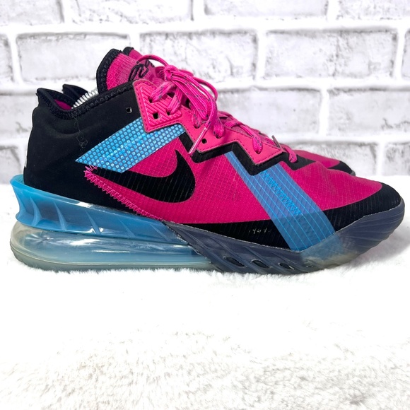 |•NIKE•| Men's Lebron XVIII Low Neon Light Fireberry Blk Lt Blue Fury Size 8.5 - Picture 4 of 12